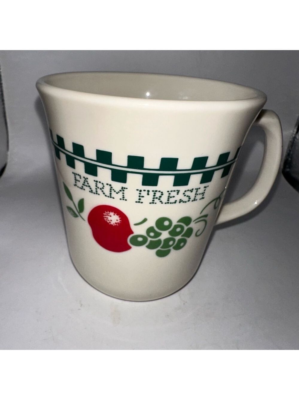 Pristine Vintage Corning USA Farm Fresh Homemade Coffee Cup Mug Set Of 4 - Picture 2 of 6